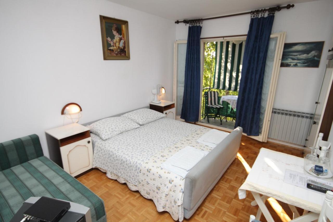 Apartments And Rooms With Parking Space Rovinj - 7170 Экстерьер фото